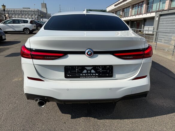 2022 BMW 2 серии 218i F44, белый - вид 3