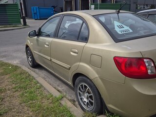 2010 Kia Rio II Рестайлинг, бежевый, 280000 рублей, вид 5