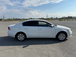 2011 Volkswagen Passat B7, белый, 850000 рублей, вид 3