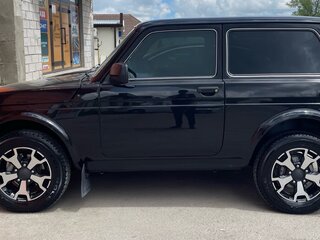 2019 Lada (ВАЗ) 2121 (4x4) Urban I Рестайлинг (2020), чёрный, 735000 рублей, вид 2