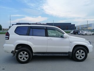2007 Toyota Land Cruiser Prado 5-speed 120 Series Рестайлинг, белый, 2200000 рублей, вид 2