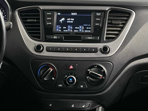 2017 Hyundai Solaris II, серый, 1109000 рублей - вид 10