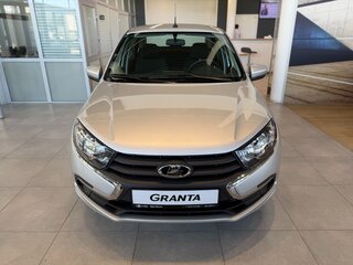 2026 Lada (ВАЗ) Granta I Рестайлинг, серебристый, 1114000 рублей, вид 3