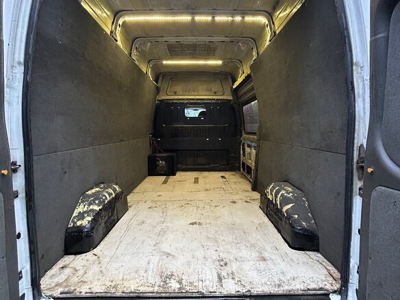 2010 Ford Transit, белый, 850000 рублей - вид 8