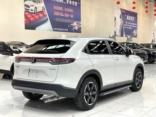 2022 Honda Vezel II, белый, 2150000 рублей, вид 4