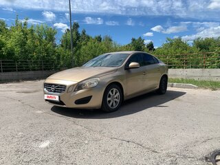 2012 Volvo S60 II, бежевый, 750000 рублей, вид 1