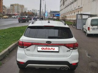 2020 Kia Rio X-Line IV, белый, 1900000 рублей, вид 4