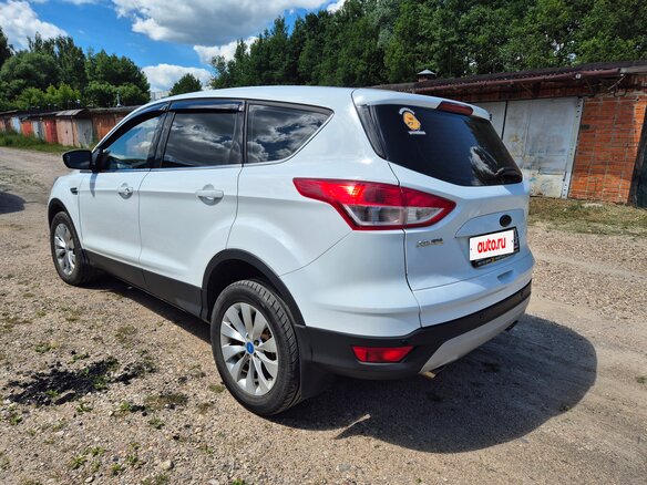 2014 Ford Kuga II, белый, 1300000 рублей - вид 6