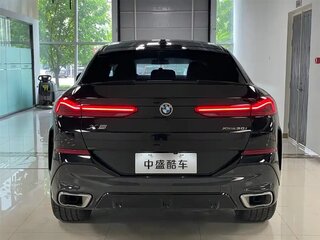 2023 BMW X6 30i III (G06) Рестайлинг, чёрный, 7816000 рублей, вид 4