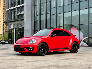 2018 Volkswagen Beetle II (A5), красный, 1235000 рублей, вид 1