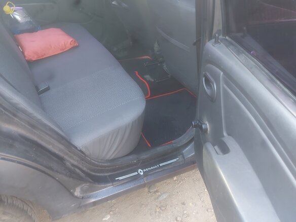 2010 Renault Logan I Рестайлинг, серый, 300000 рублей - вид 10