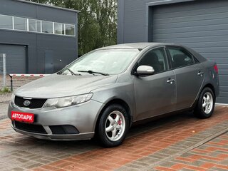 2010 Kia Cerato 5-speed II, серый, 289000 рублей, вид 1