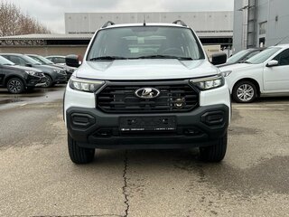 2026 Lada (ВАЗ) Niva Travel I Рестайлинг, белый, 1717000 рублей, вид 2