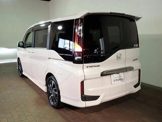 2023 Honda Stepwgn Spada VI, белый, 1988008 рублей, вид 4
