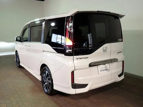 2023 Honda Stepwgn Spada VI, белый, 1988008 рублей, вид 4