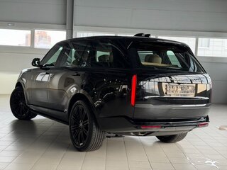 2025 Land Rover Range Rover P530 MHEV Long V, чёрный, 32250000 рублей, вид 4