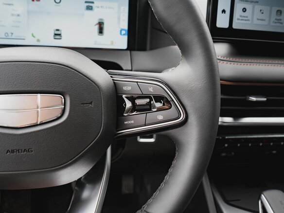 2026 Geely Okavango I Рестайлинг, синий, 3870900 рублей - вид 18