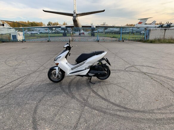 2001 Yamaha Maxter, белый, 125000 рублей - вид 5