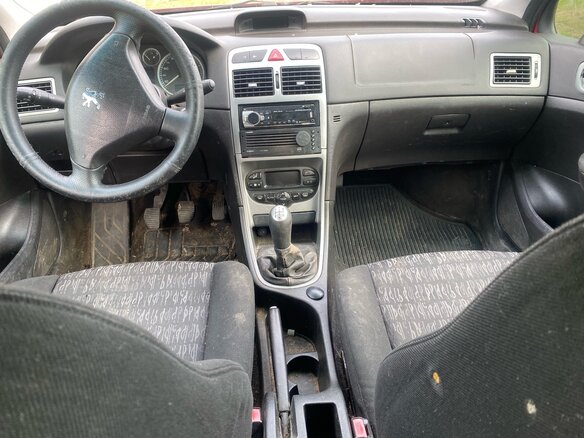 2002 Peugeot 307 I, красный, 105000 рублей - вид 7