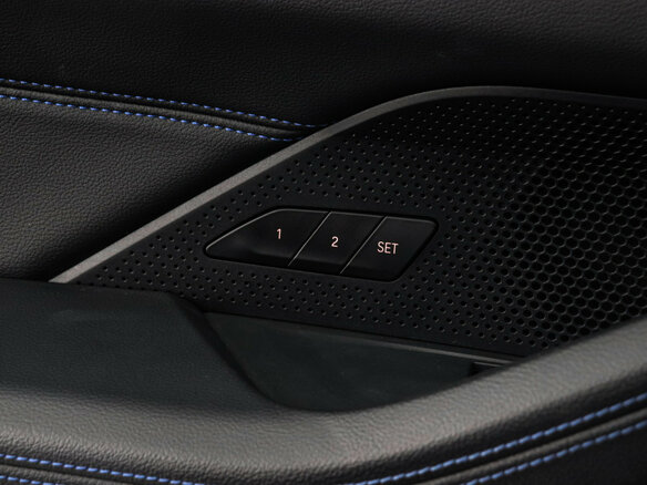 2021 BMW 4 серии M440i xDrive G22, G23, G26, зелёный, 7200000 рублей - вид 19