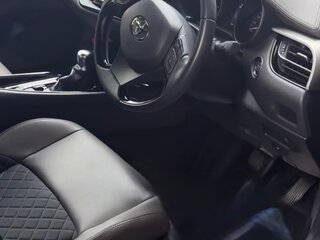 2020 Toyota C-HR I Рестайлинг, чёрный, 2590000 рублей, вид 3