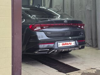 2020 Kia K5 III, чёрный, 2050000 рублей, вид 4