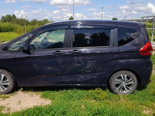2023 Honda Freed II Рестайлинг, синий, 1950000 рублей, вид 4
