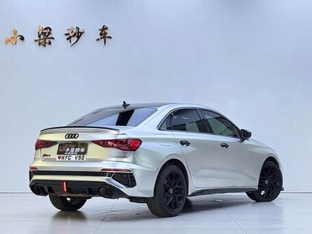 2023 Audi A3 35 TFSI IV (8Y), серебристый, 1660000 рублей, вид 2