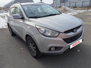 2011 Hyundai ix35 I, серебристый, 890000 рублей, вид 2