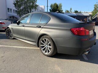 2013 BMW 5 серии 528i xDrive VI (F10/F11/F07) Рестайлинг, чёрный, 2200000 рублей, вид 3