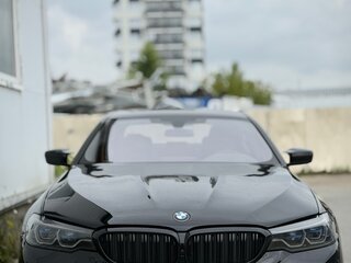 2017 BMW 5 серии 520d VII (G30/G31/G38), чёрный, 2790000 рублей, вид 4
