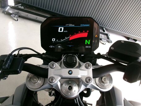 2025 BMW F 900 R, чёрный, 1277000 рублей, вид 5
