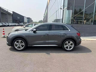 2022 Audi Q3 35 TFSI II (F3), серый, 2200000 рублей, вид 3