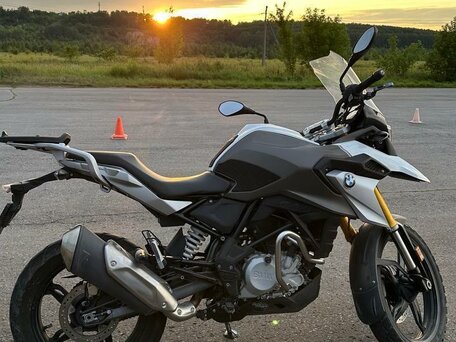 2020 BMW G 310 GS, серебристый, 390000 рублей, вид 3