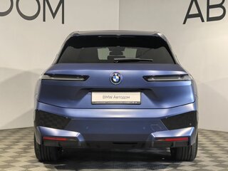 2021 BMW iX xDrive40 I (I20), синий, 6499000 рублей, вид 4