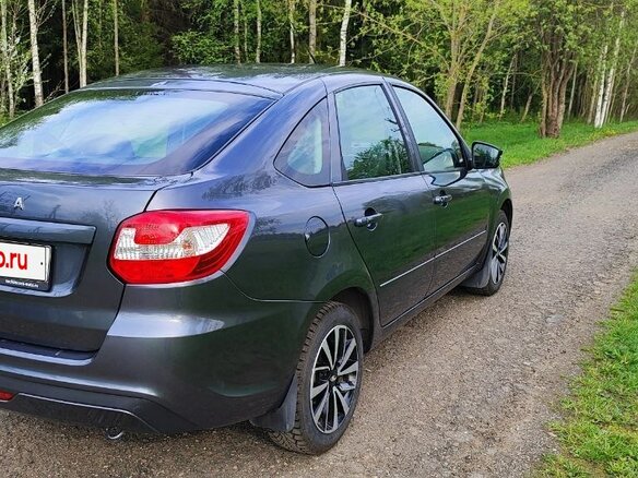 2024 Lada (ВАЗ) Granta I Рестайлинг, серый - вид 3