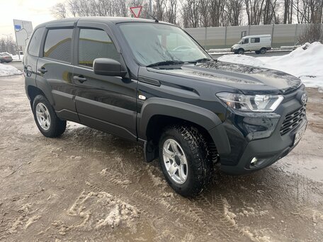 2024 Lada (ВАЗ) Niva Travel I, зелёный, 1170000 рублей, вид 2