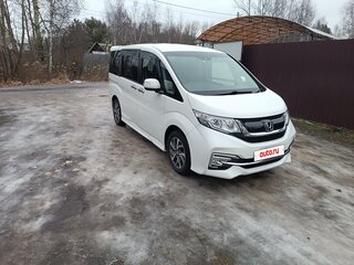 2016 Honda Stepwgn Spada V, белый, 1985000 рублей, вид 1