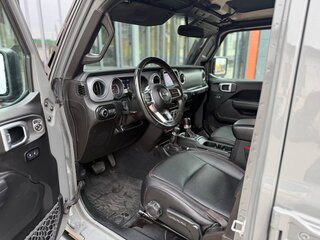2018 Jeep Wrangler IV (JL), серый, 5000000 рублей, вид 5