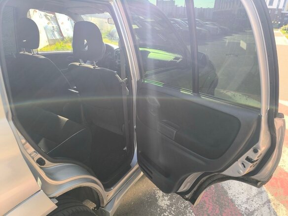 2005 Suzuki Grand Vitara I Рестайлинг, серебристый - вид 15