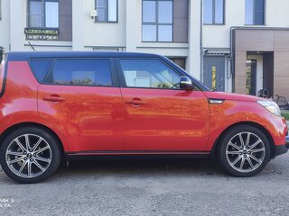 2016 Kia Soul II Рестайлинг, красный, 1450000 рублей, вид 4