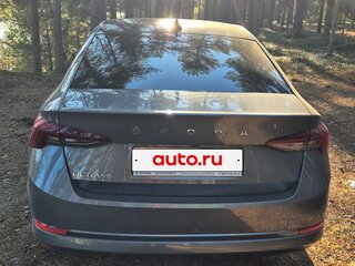2021 Skoda Octavia IV (A8), серый, 2500000 рублей, вид 4