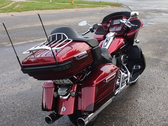 2015 Harley-Davidson CVO Road Glide, красный, 1690000 рублей - вид 10