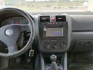 2009 Volkswagen Golf V, серебристый, 510000 рублей, вид 4