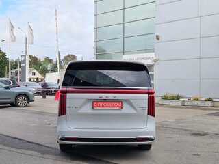 2024 Wey 80 Business Lounge 44.28 kWh, белый, 6449000 рублей, вид 5
