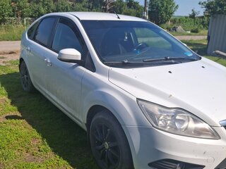 2010 Ford Focus II Рестайлинг, белый, 710000 рублей, вид 2
