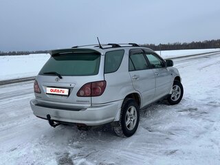 1999 Toyota Harrier I (XU10), серебристый, 850000 рублей, вид 5
