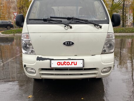 2012 Kia Bongo, белый, 700000 рублей, вид 4