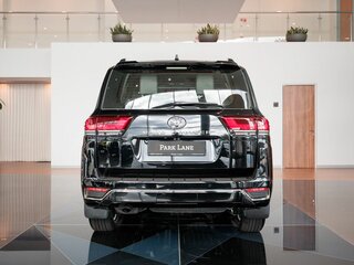2026 Toyota Land Cruiser 300 Series, чёрный, 15580000 рублей, вид 4
