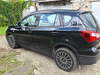 2014 Suzuki SX4 II (S-Cross), чёрный, 955000 рублей, вид 3